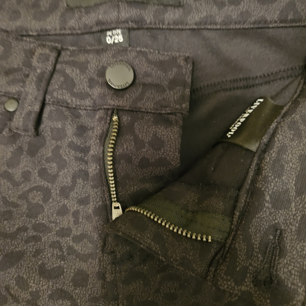 Liverpool Black Leopard Skinny Jeggings - Picture 8 of 12